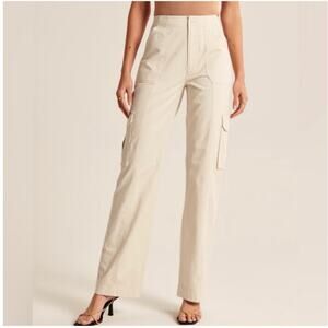 Abercrombie & Fitch Tan High-Rise Cargo Pants Size 10 Long